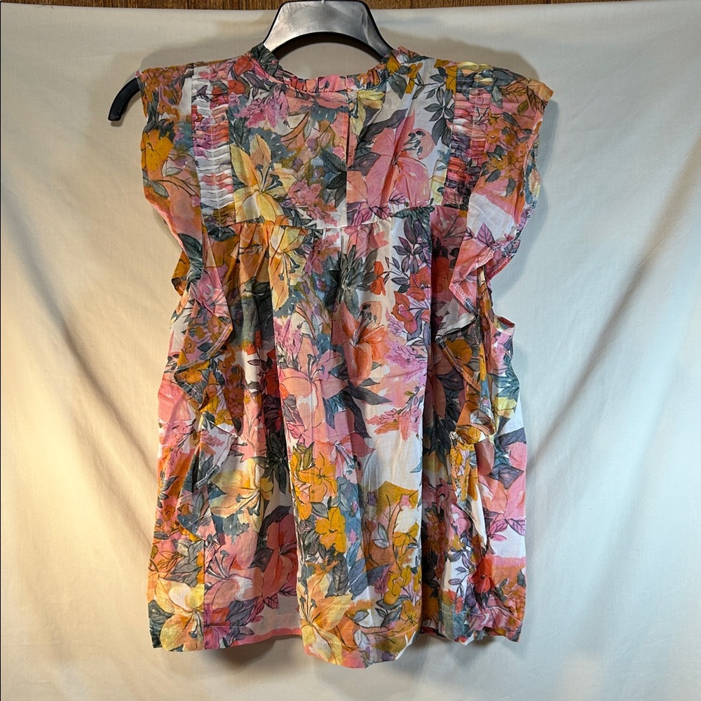 Cupio Floral Woman’s Ruffle Sleeve Top - Picture 2 of 3
